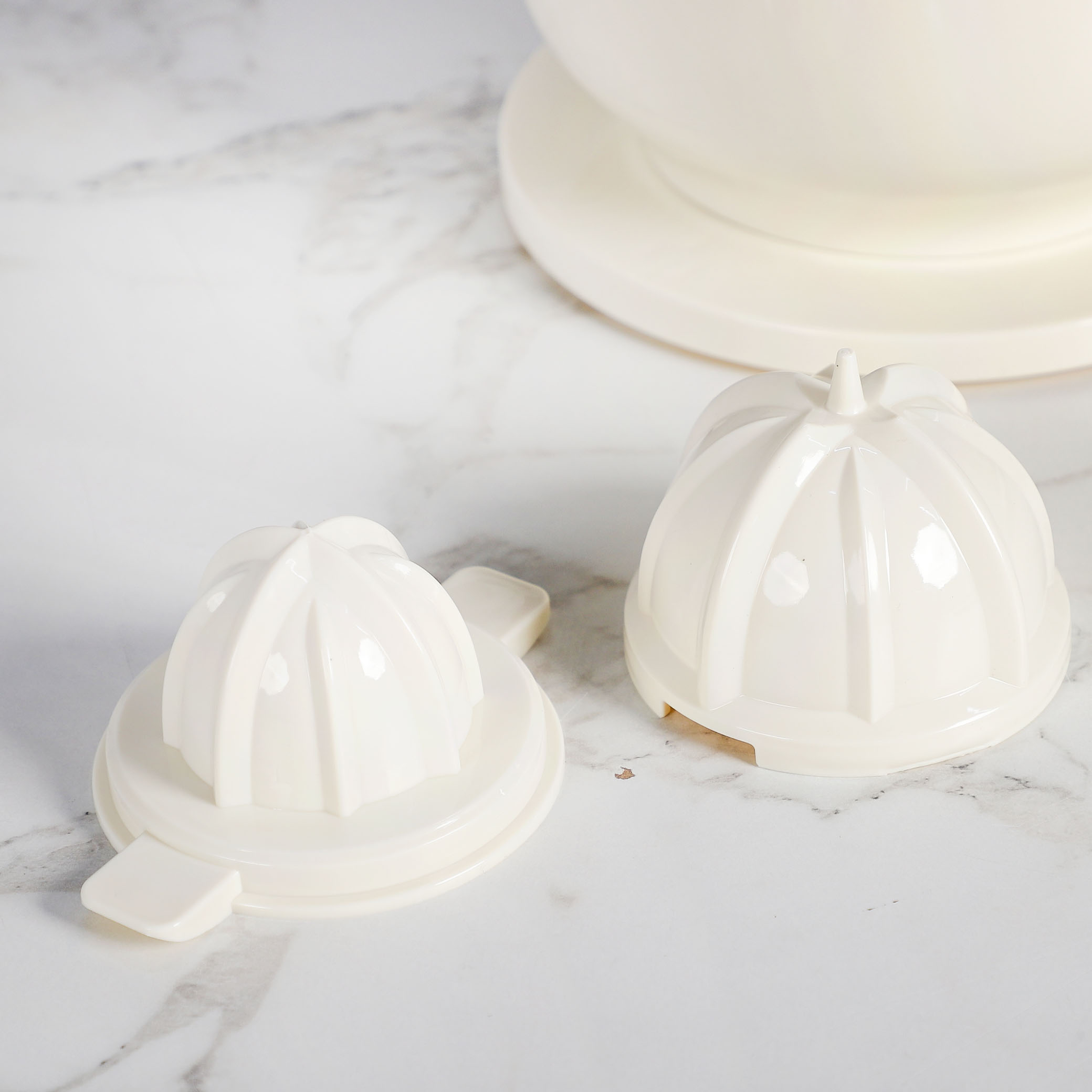 Lexical-LCJ-2140 - Presse-Agrumes Électrique 650W – Image 3