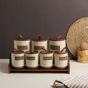 Set Porte-Épices en Céramique avec Support en Bois – 7 Pots