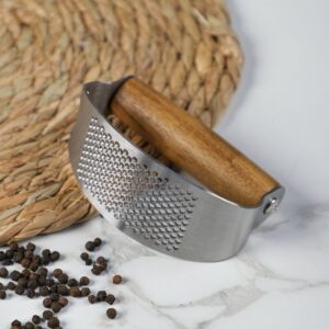Presse-Ail en Inox avec Poignée en Bois