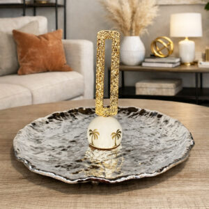 Présentoire Décoratif en Métal avec Poignée Dorée